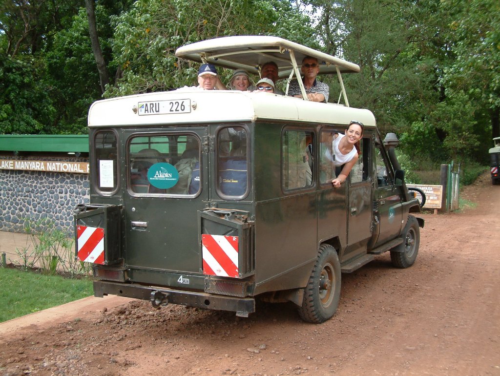 03-Our safari truck.jpg - Our safari truck